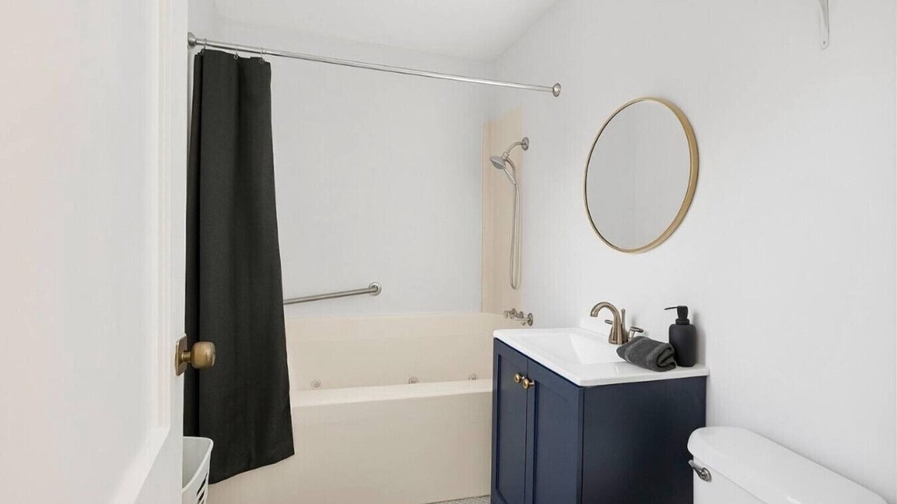 Photo of Bathroom in Lackawanna