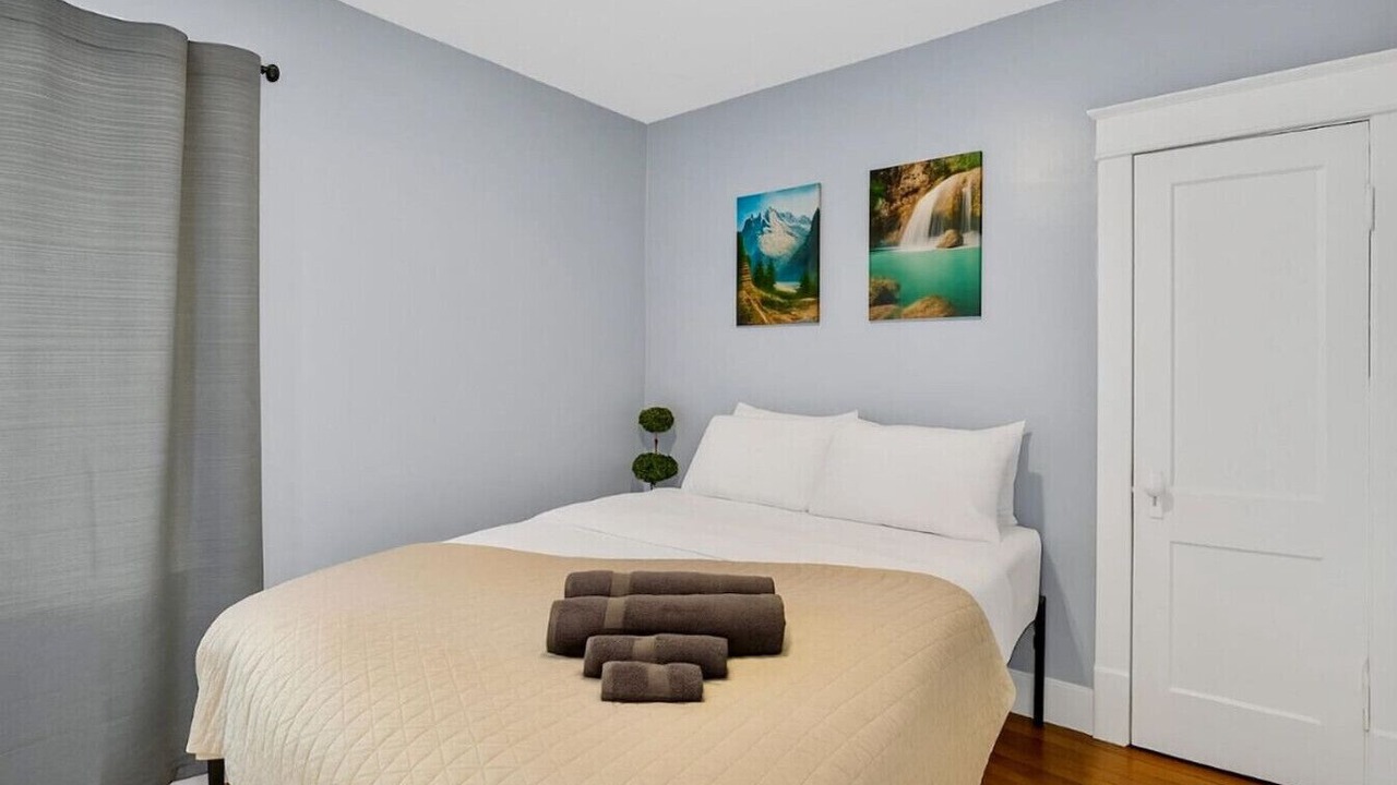 Photo of Bedroom in Lackawanna