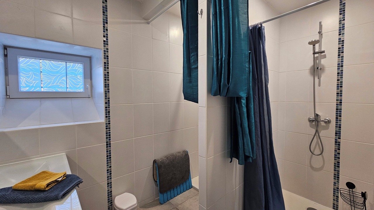 Photo of Bathroom in Manzat