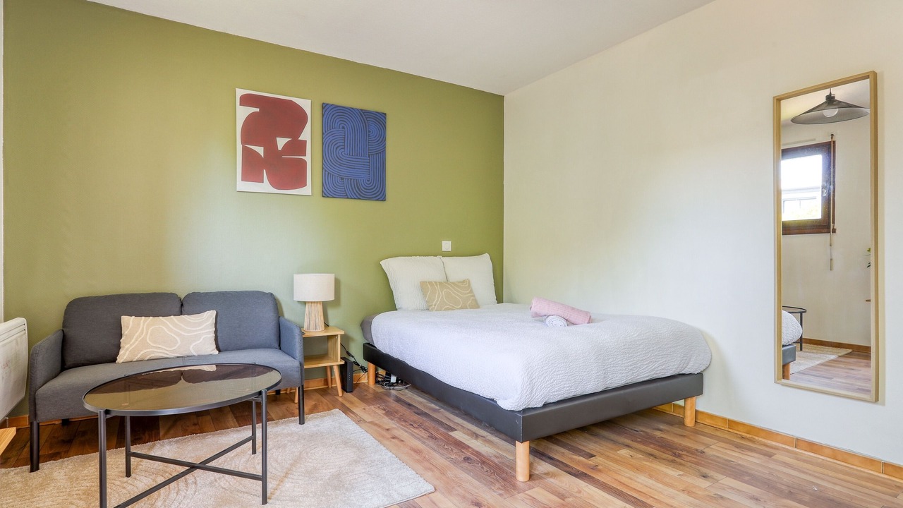 Photo of Bedroom in Cote Pavee