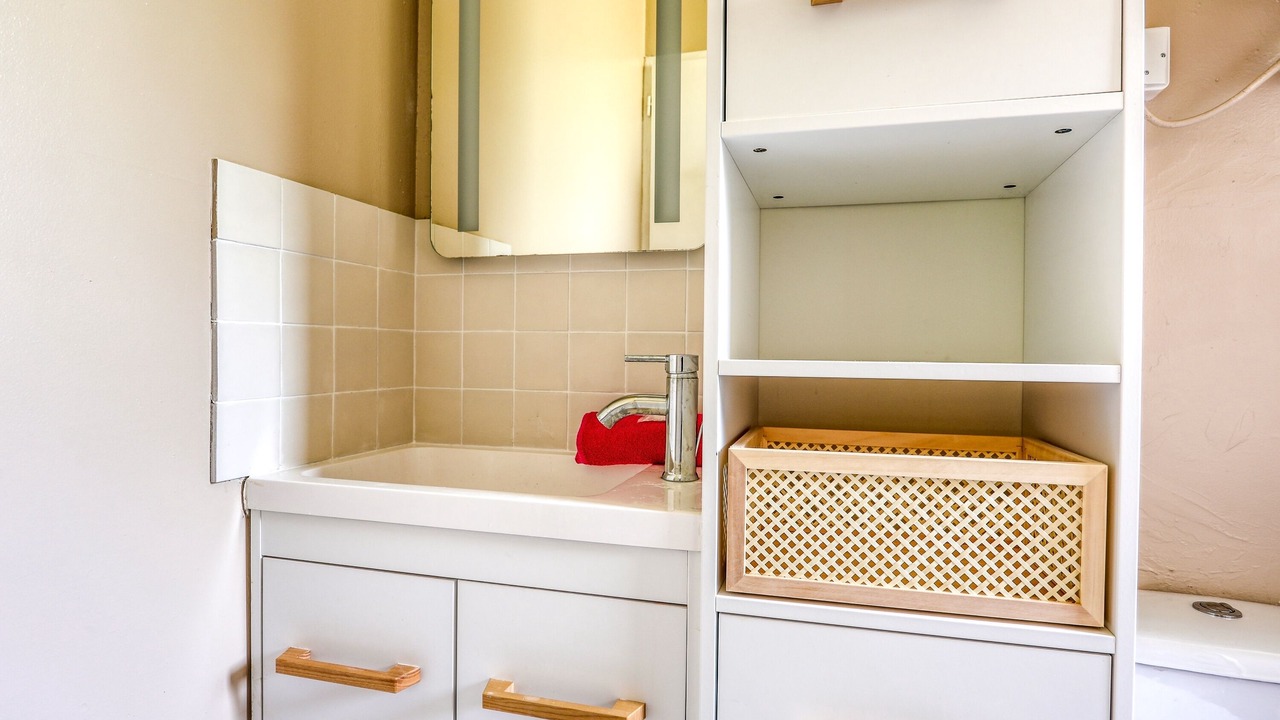Photo of Bathroom in Cote Pavee