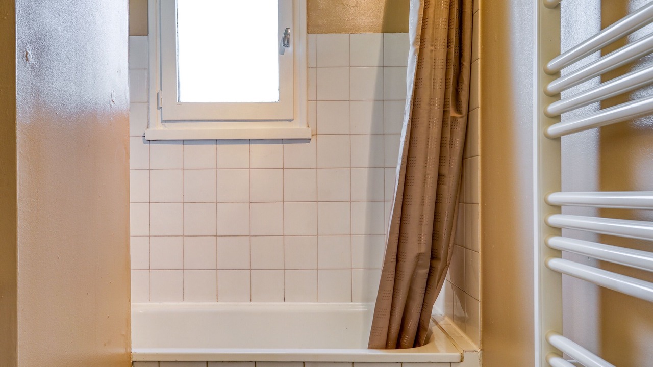 Photo of Bathroom in Cote Pavee