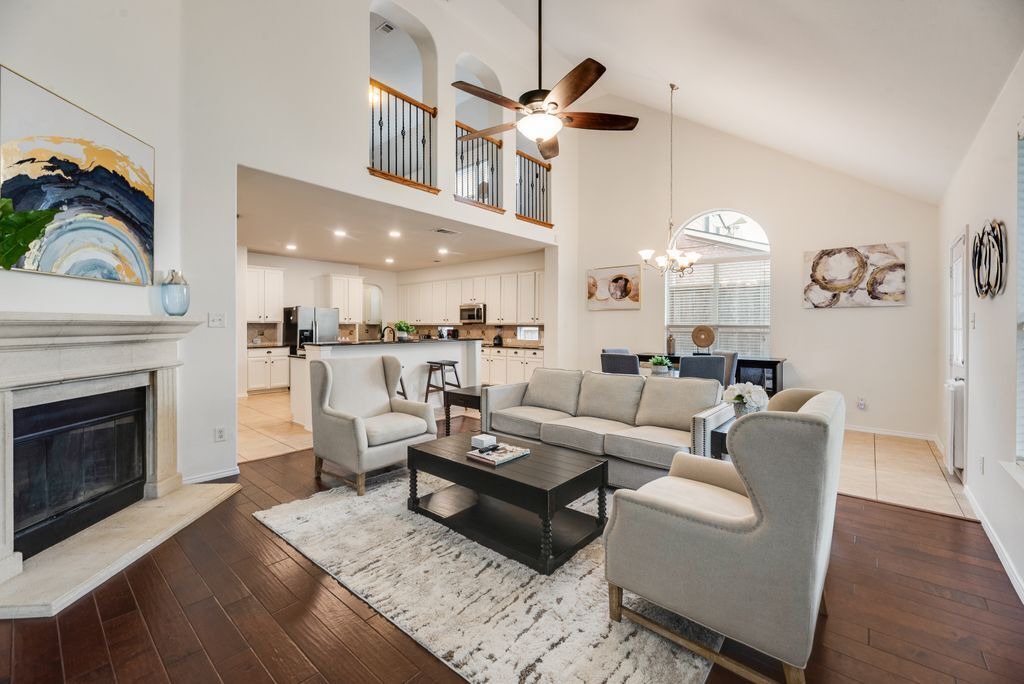 Photo of Livingroom in Frisco