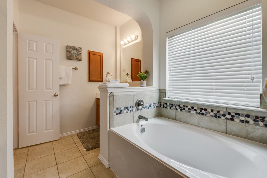 Photo of Bathroom in Frisco