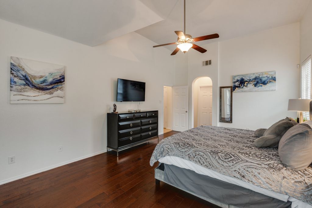 Photo of Bedroom in Frisco