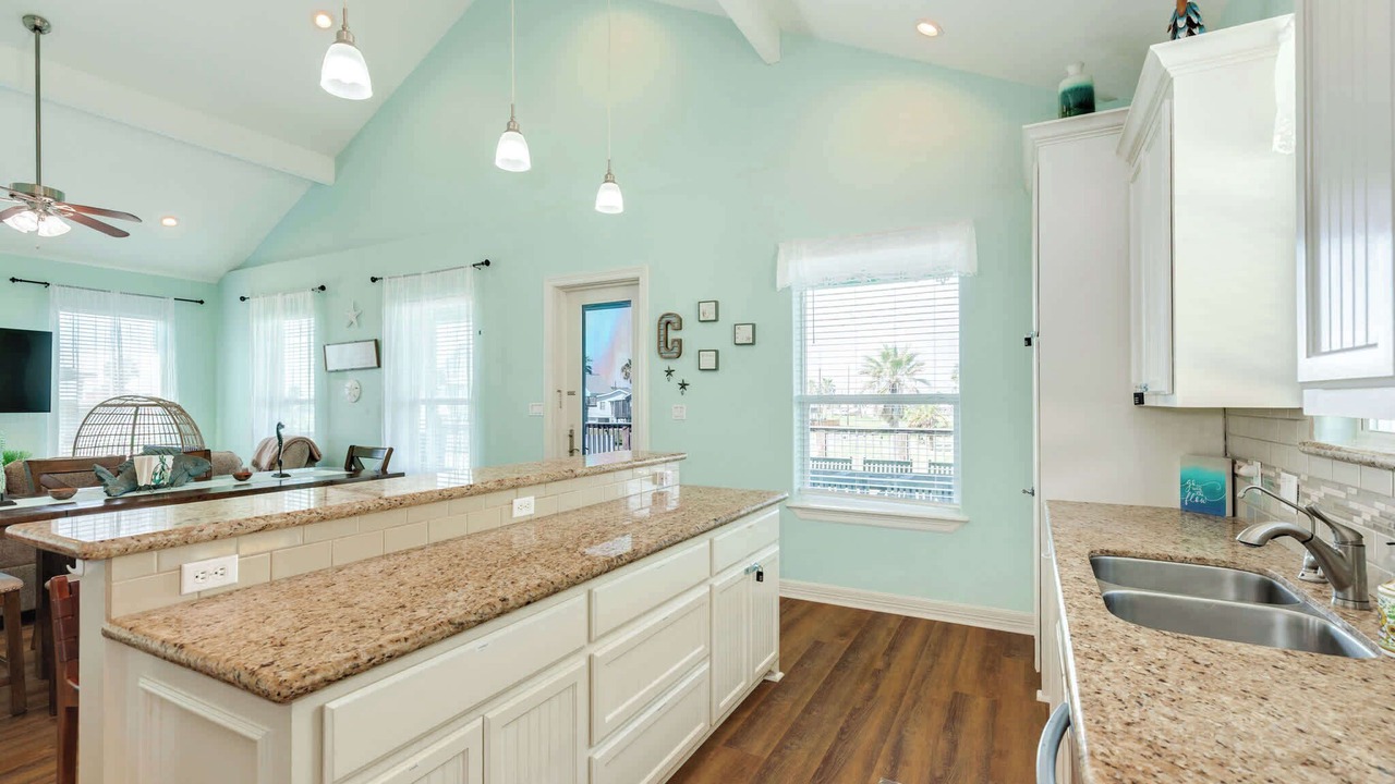 Photo of Kitchen in Surfside Beach