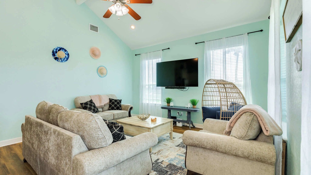 Photo of Bedroom in Surfside Beach