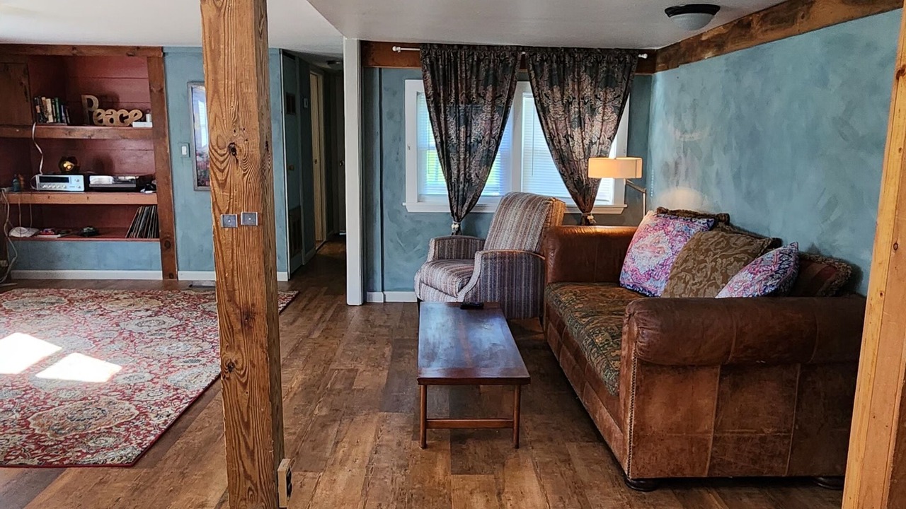 Photo of Livingroom in Burdett
