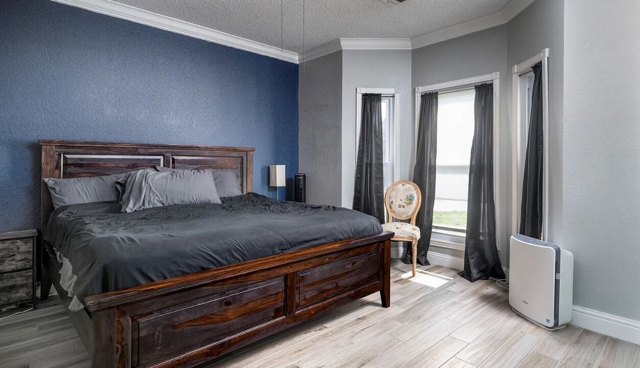Photo of Bedroom in South Arlington
