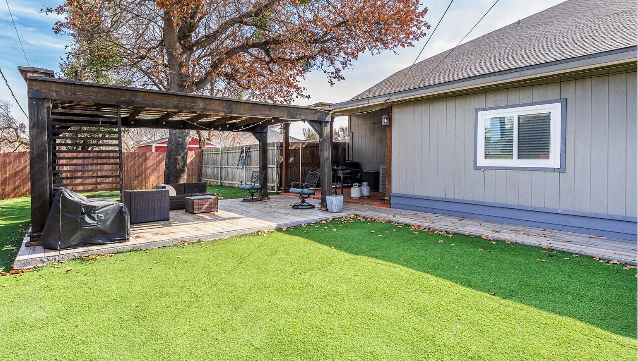 Photo of Patio Balcony in South Arlington
