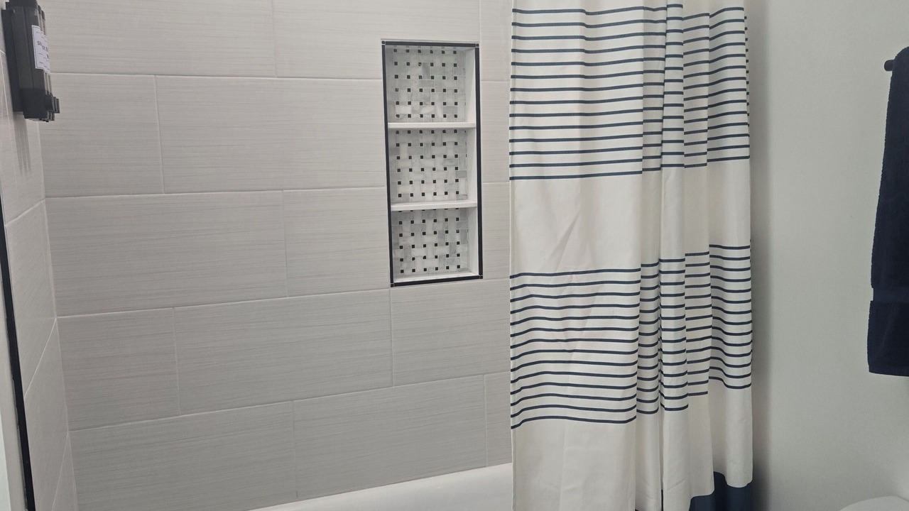 Photo of Bathroom in Peakland