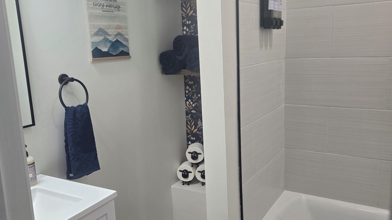 Photo of Bathroom in Peakland