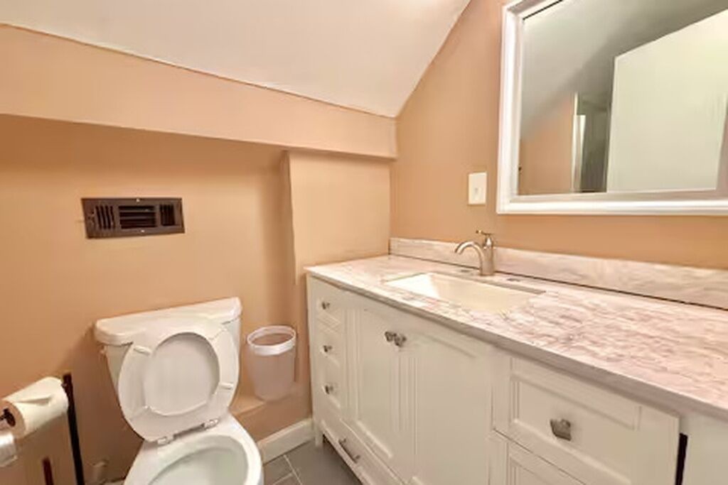 Photo of Bathroom in North Decatur