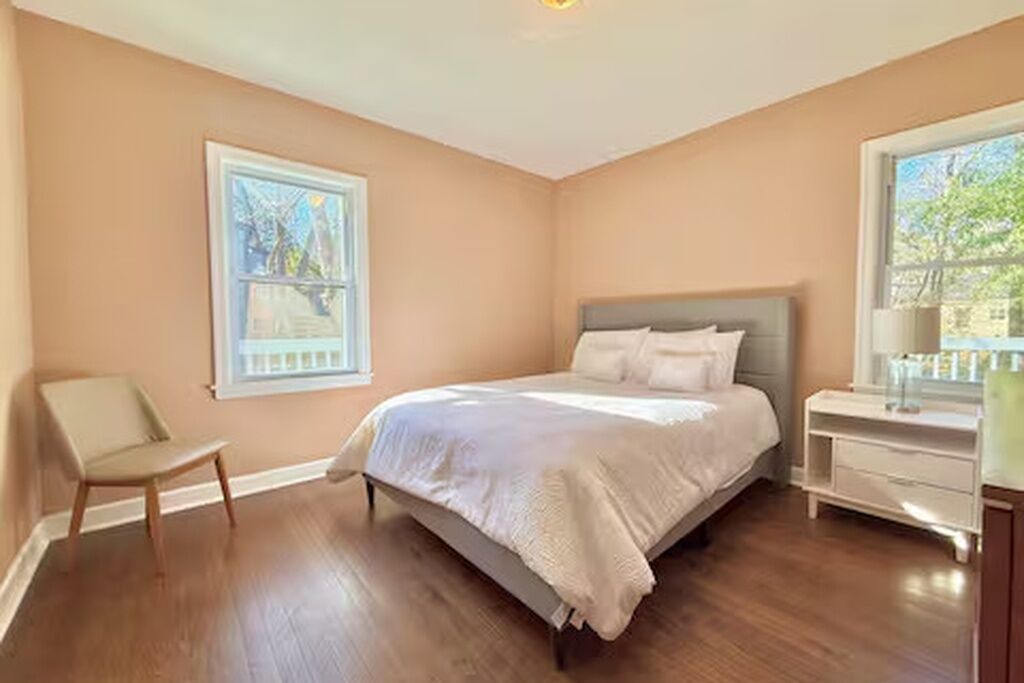 Photo of Bedroom in North Decatur