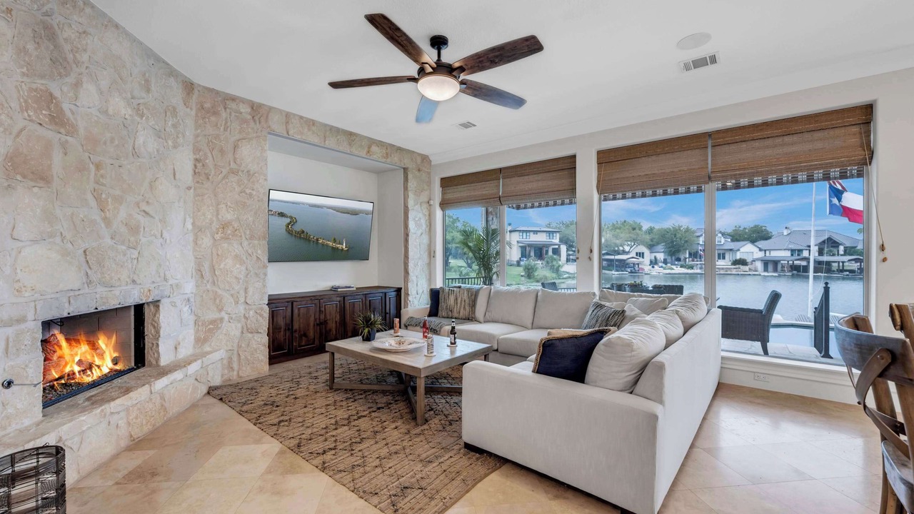 Photo of Bedroom in Horseshoe Bay West