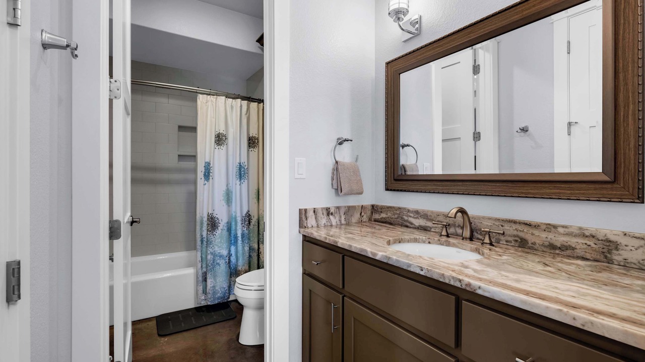 Photo of Bathroom in Horseshoe Bay West