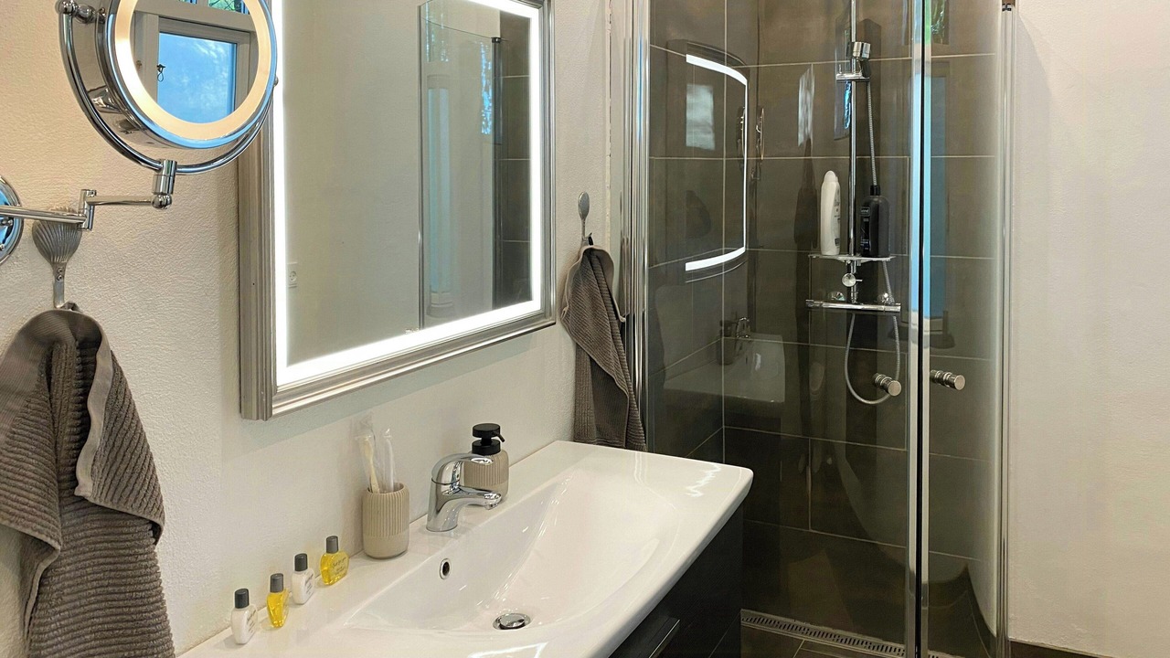 Photo of Bathroom in Branderup J