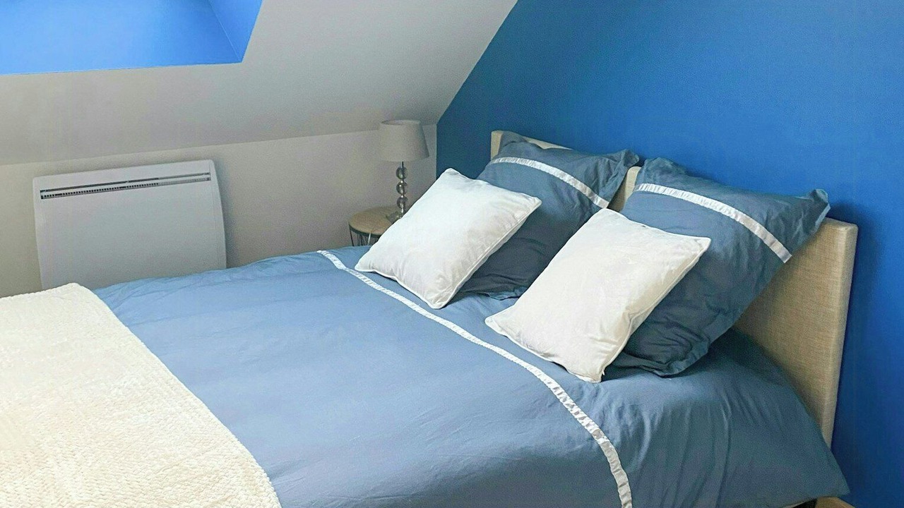 Photo of Bedroom in Joue En Charnie