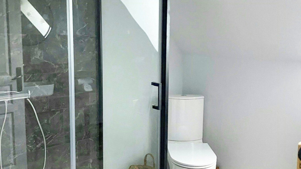Photo of Bathroom in Joue En Charnie