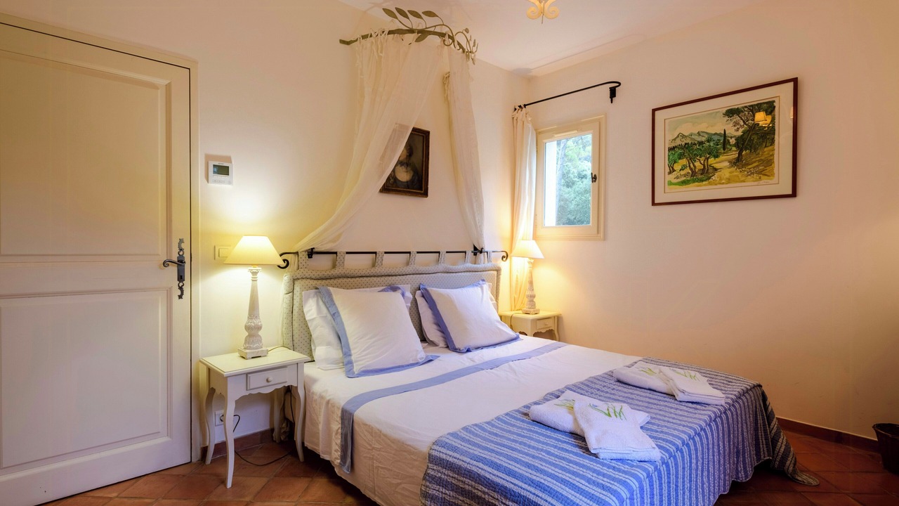 Photo of Bedroom in Barbentane
