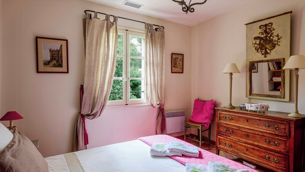 Photo of Bedroom in Barbentane
