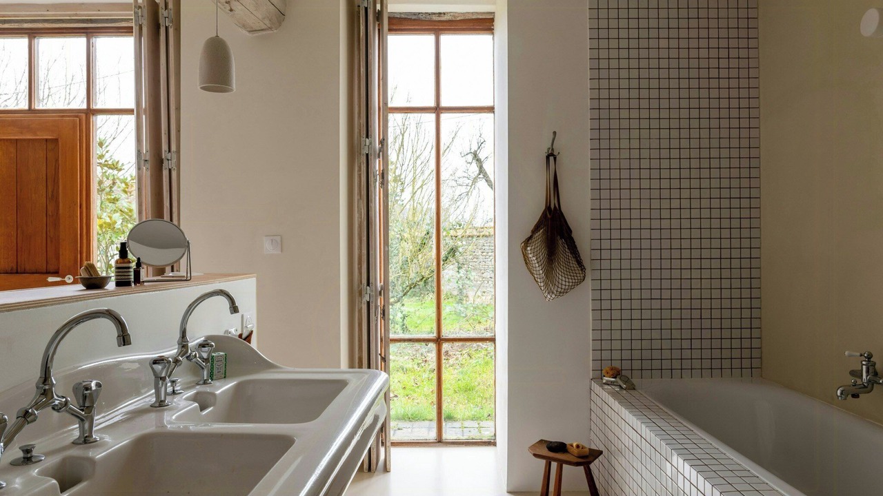 Photo of Bathroom in Neuvy-en-Dunois