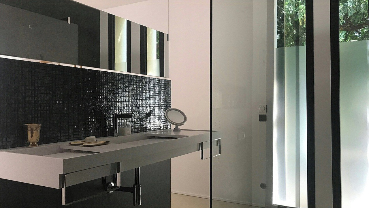 Photo of Bathroom in Beaux Arts-Boutonnet