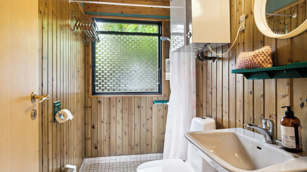 Photo of Bathroom in Skibby