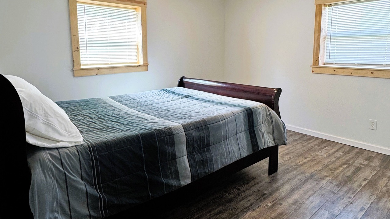 Photo of Bedroom in Perry