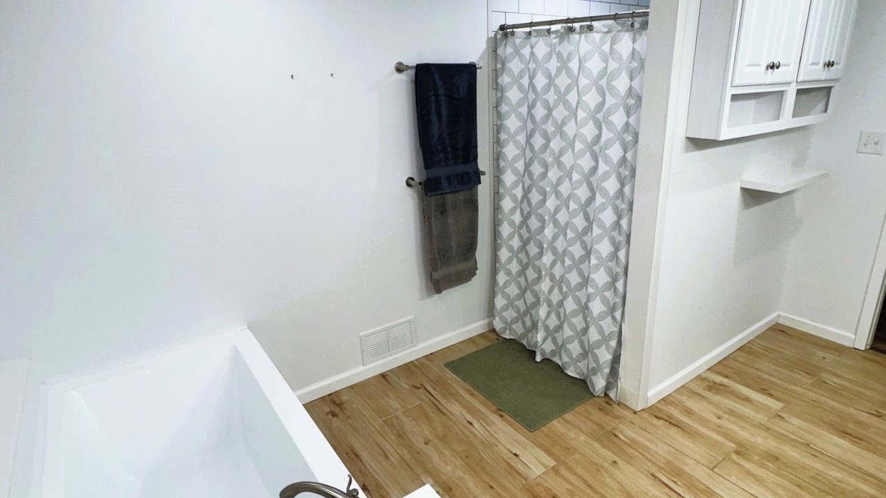 Photo of Bathroom in Perry