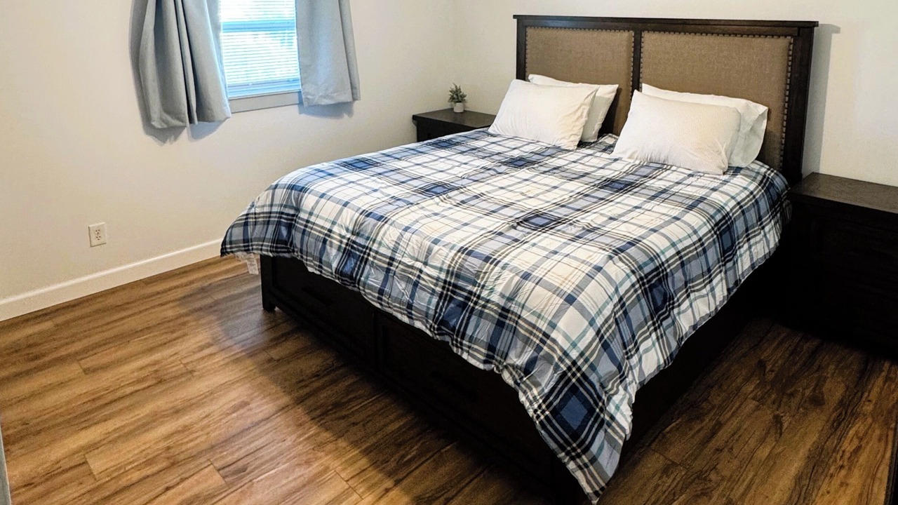 Photo of Bedroom in Perry