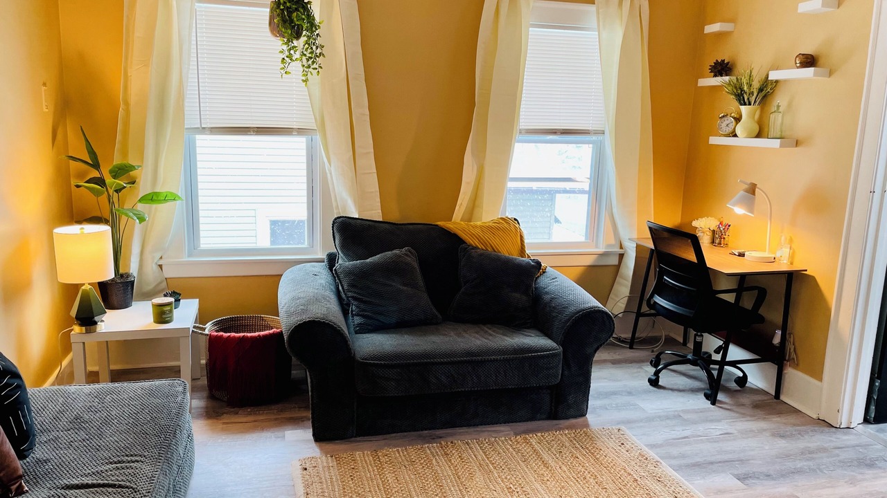 Photo of Livingroom in Waukegan