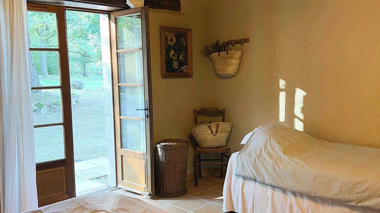 Photo of Bedroom in Saint-Cernin-de-Labarde
