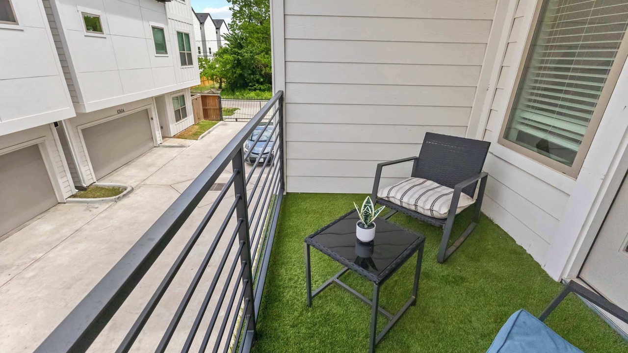 Photo of Outdoor in OST - South Union