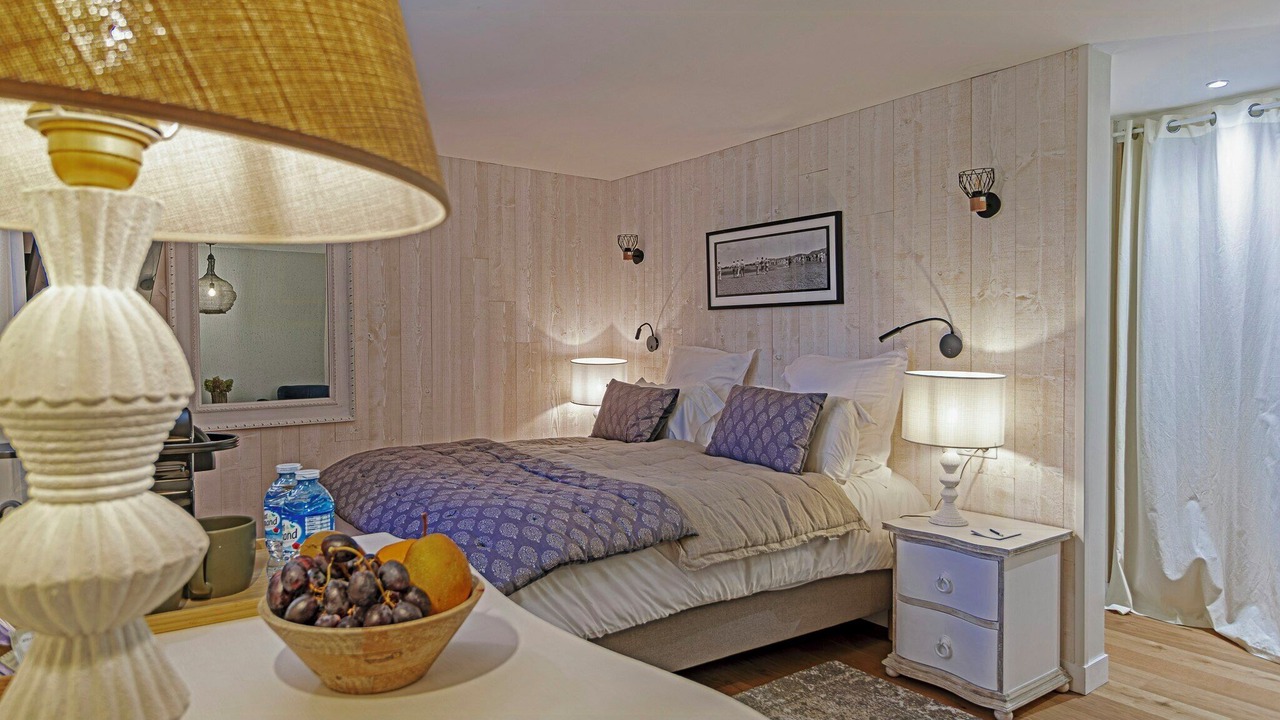 Photo of Bedroom in Aix-en-Issart