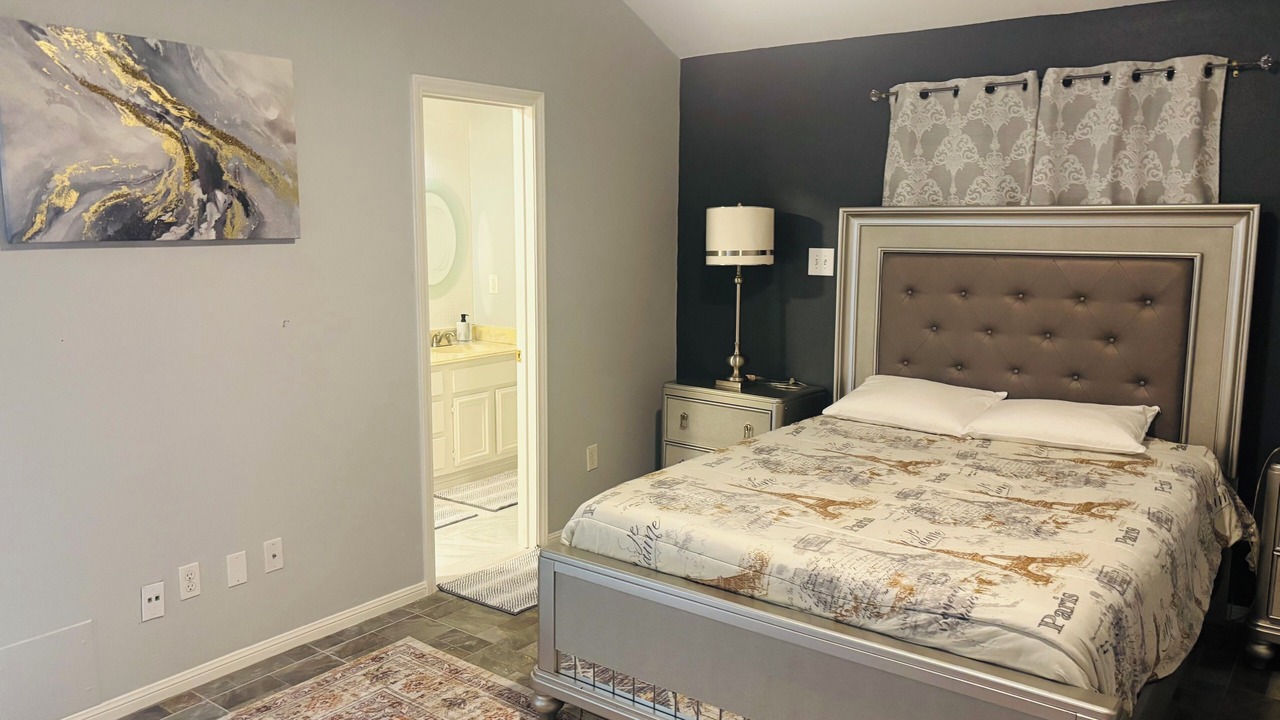 Photo of Bedroom in Mission Bend