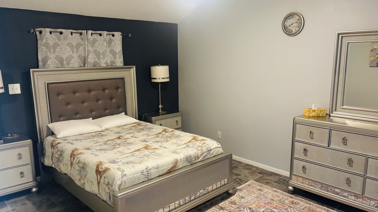 Photo of Bedroom in Mission Bend