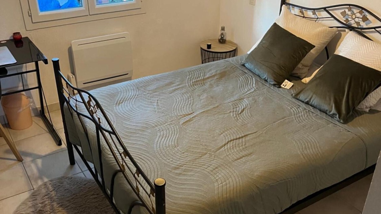Photo of Bedroom in Saint-Medard-de-Guizieres