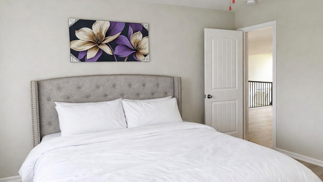 Photo of Bedroom in Clodine