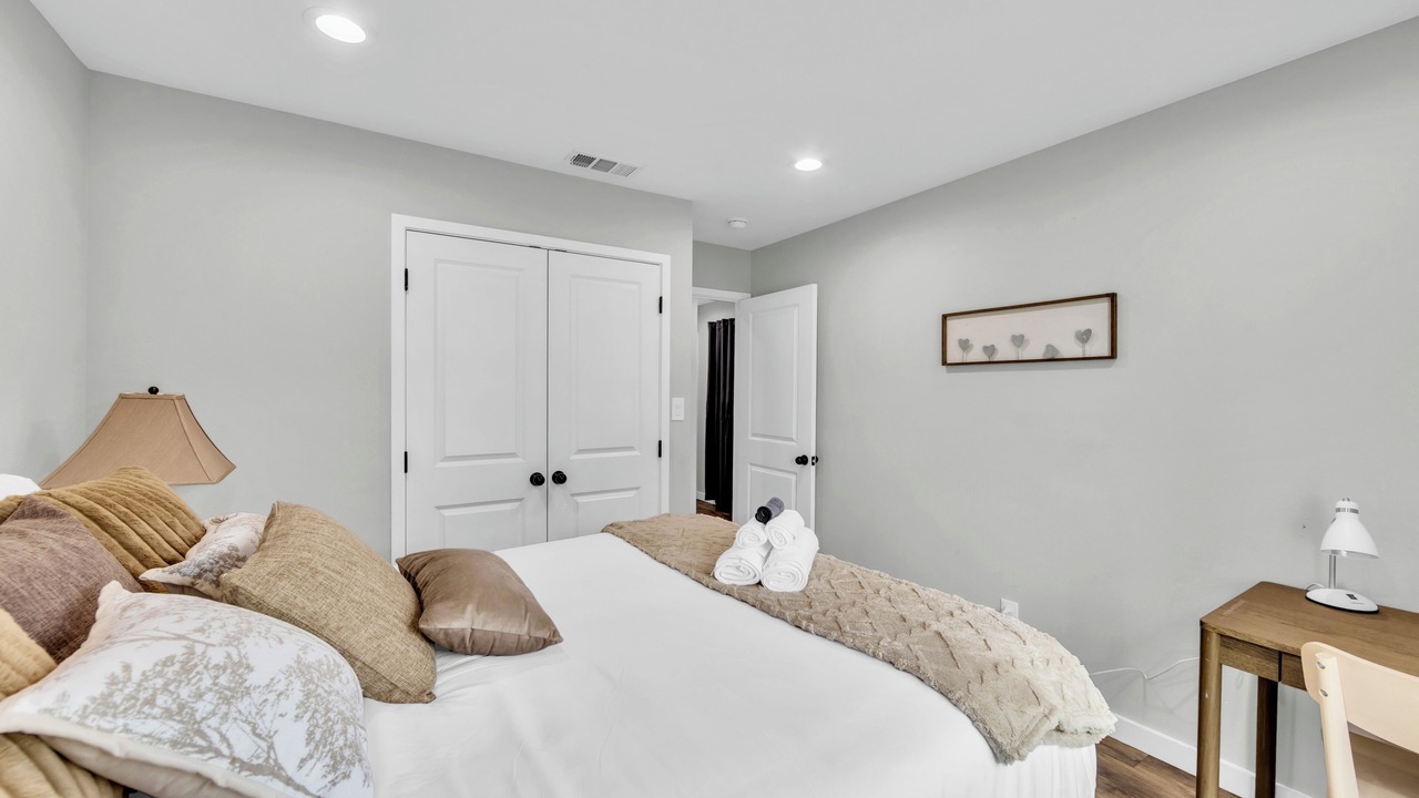 Photo of Bedroom in Allen
