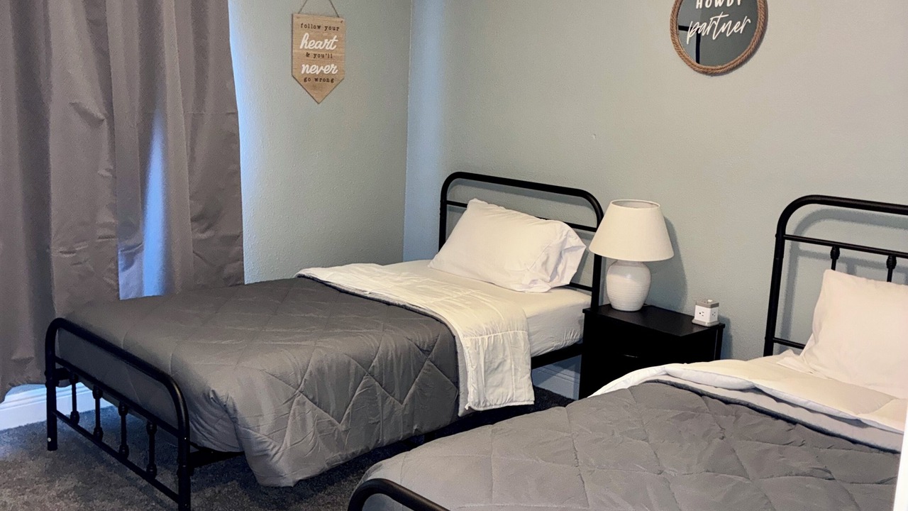 Photo of Bedroom in Humble