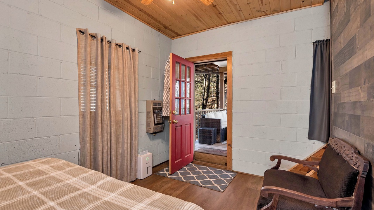 Photo of Bedroom in Tiger