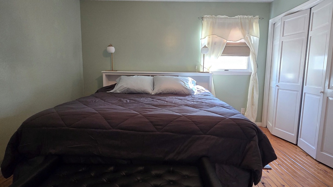 Photo of Bedroom in Rolla