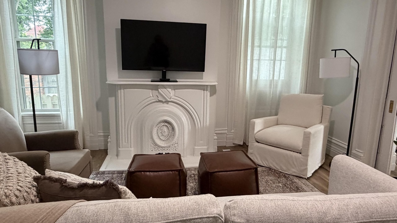 Photo of Livingroom in Lawrenceburg