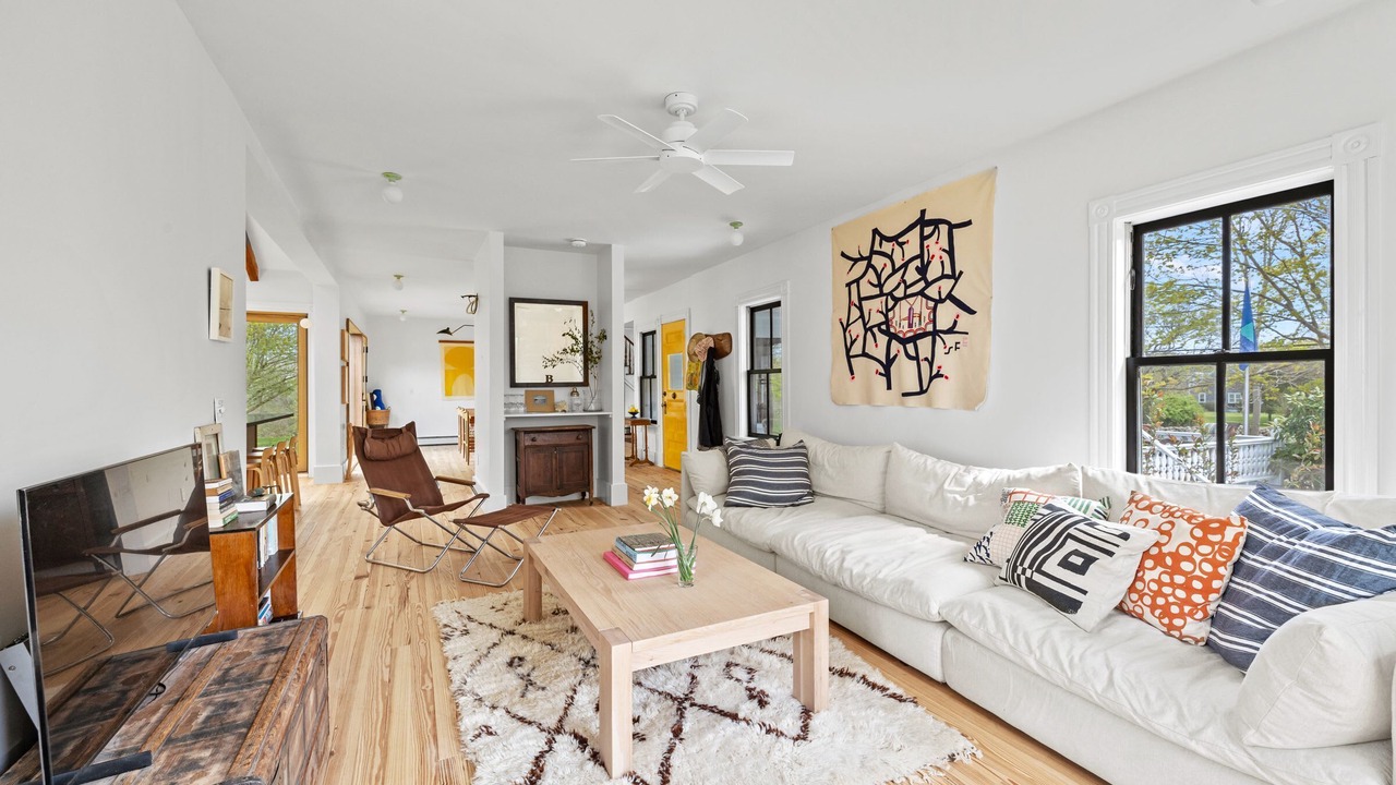 Photo of Livingroom in New Shoreham