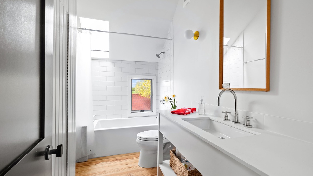 Photo of Bathroom in New Shoreham