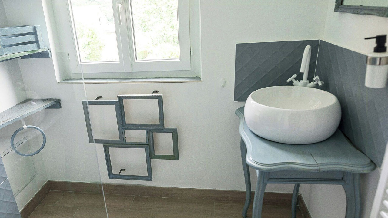 Photo of Bathroom in Forges-les-Eaux