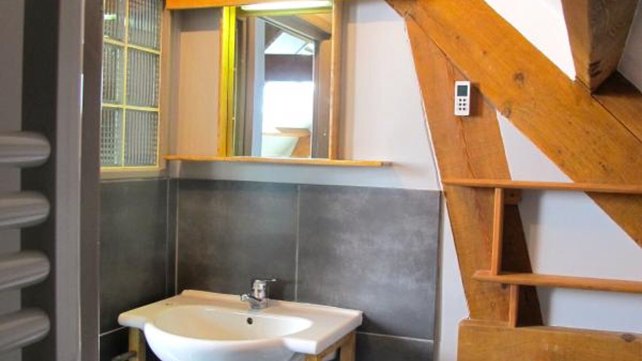 Photo of Bathroom in Saint-Waast