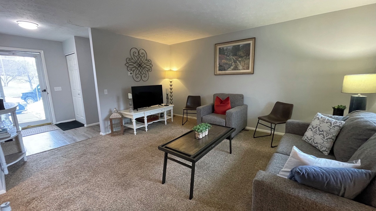 Photo of Livingroom in West Henrietta