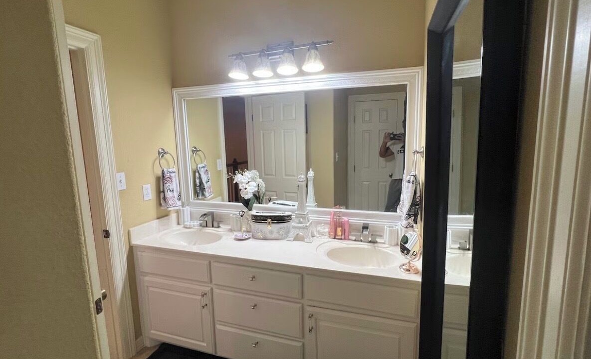 Photo of Bathroom in Buda